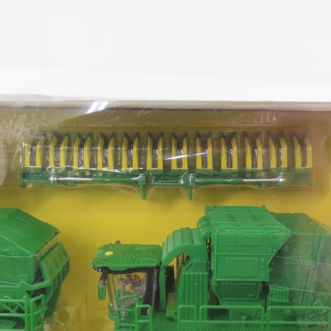 ERTL John Deere 75th Anniversary Model A, CP770 - 17