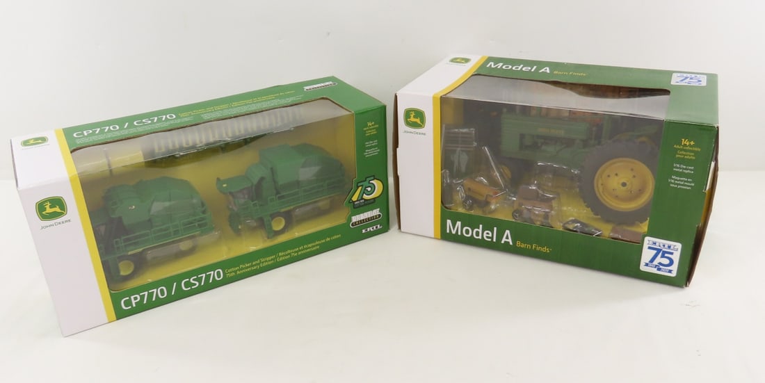 ERTL John Deere 75th Anniversary Model A, CP770: ERTL John Deere 75th Anniversary Model A, CP770 - ERTL 1:16/64 Scale John Deere model A Barn Finds & CP770/CS770 NIB. Lot Size: 15x14x7", 5 lbs All information and photos are intended to be as accurat