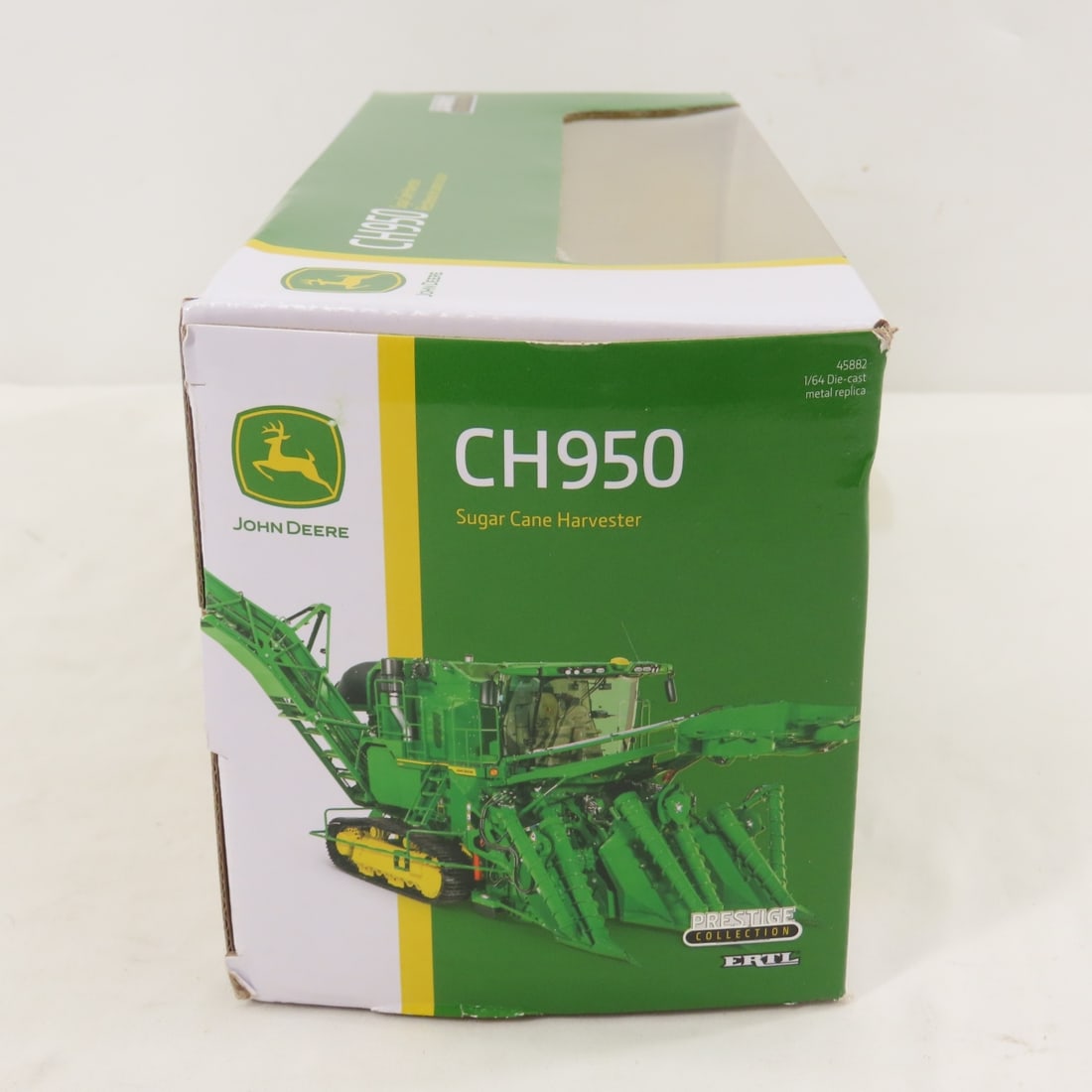 ERTL 1:32 John Deere 8020 & 1:64 CH950 & CP770 NIB - 3
