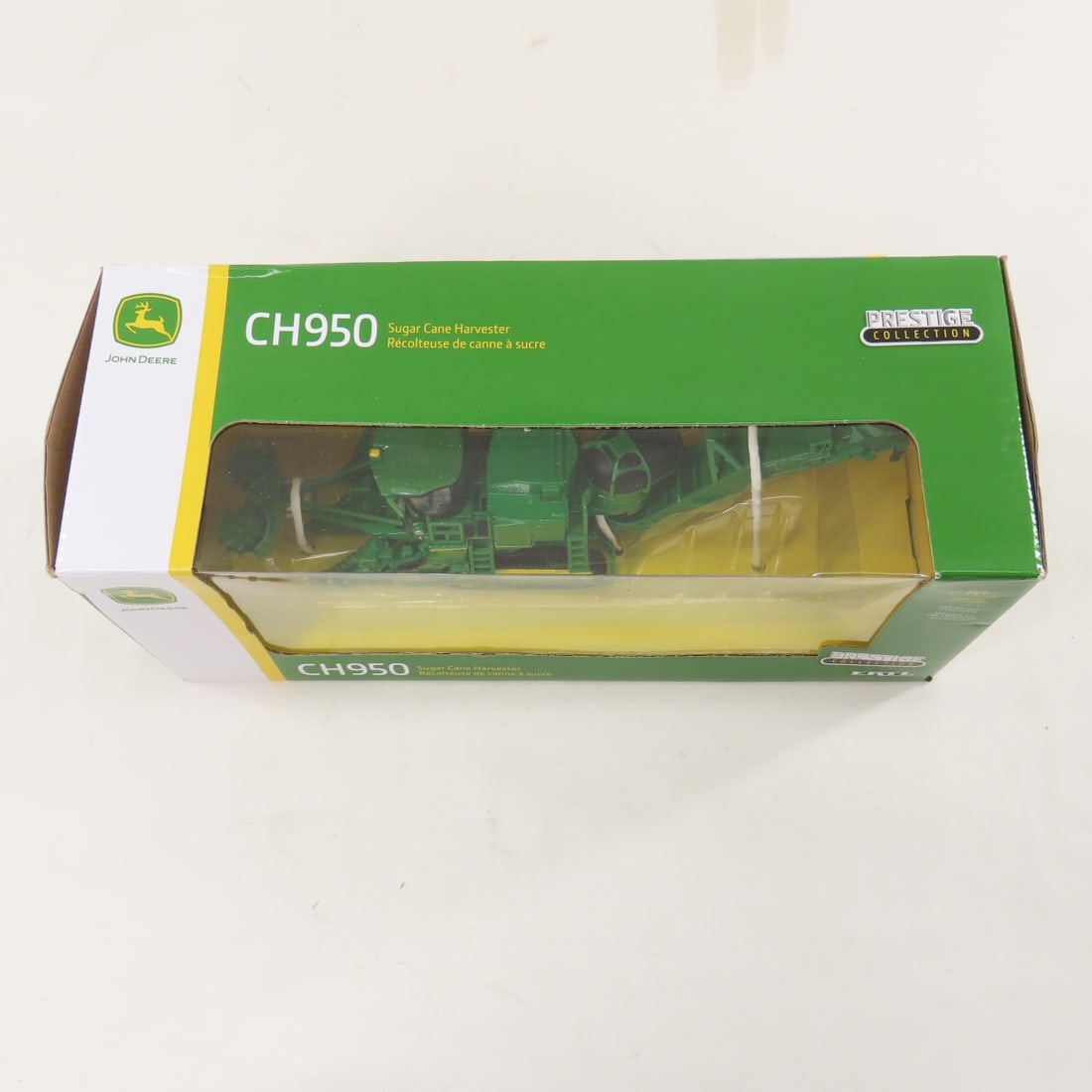 ERTL 1:32 John Deere 8020 & 1:64 CH950 & CP770 NIB - 6