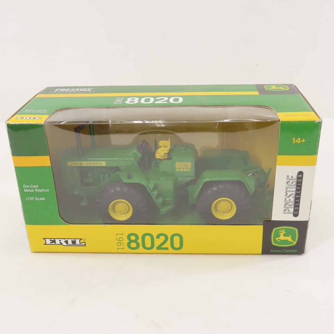 ERTL 1:32 John Deere 8020 & 1:64 CH950 & CP770 NIB - 8
