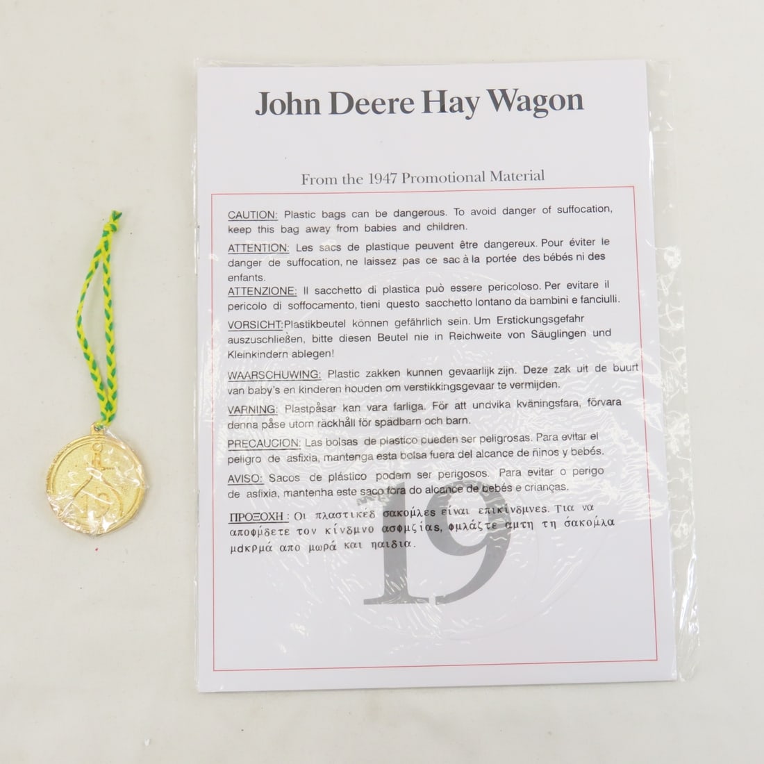 Precision Classic John Deere Hay Wagon in Box - 14