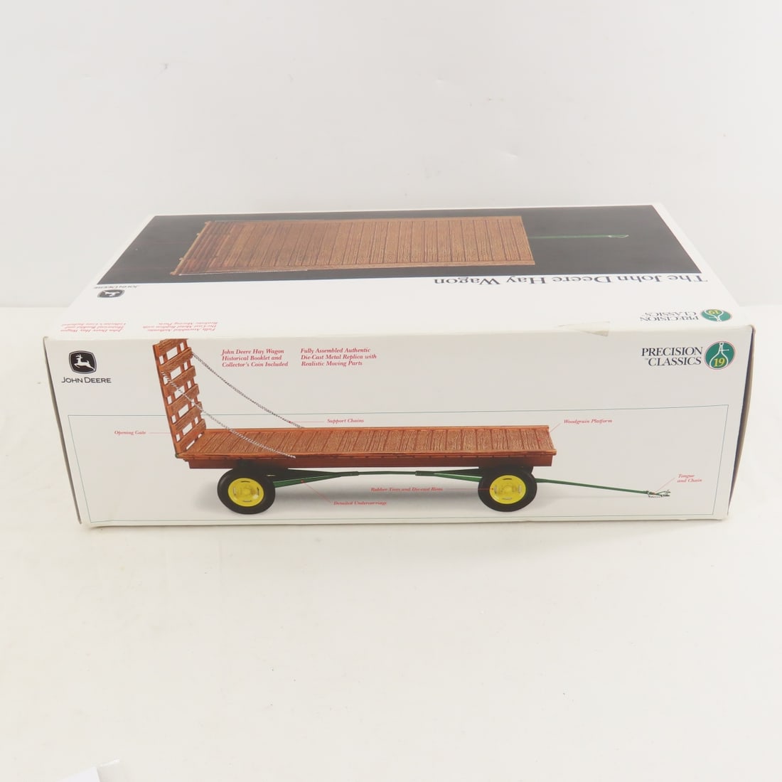 Precision Classic John Deere Hay Wagon in Box - 17