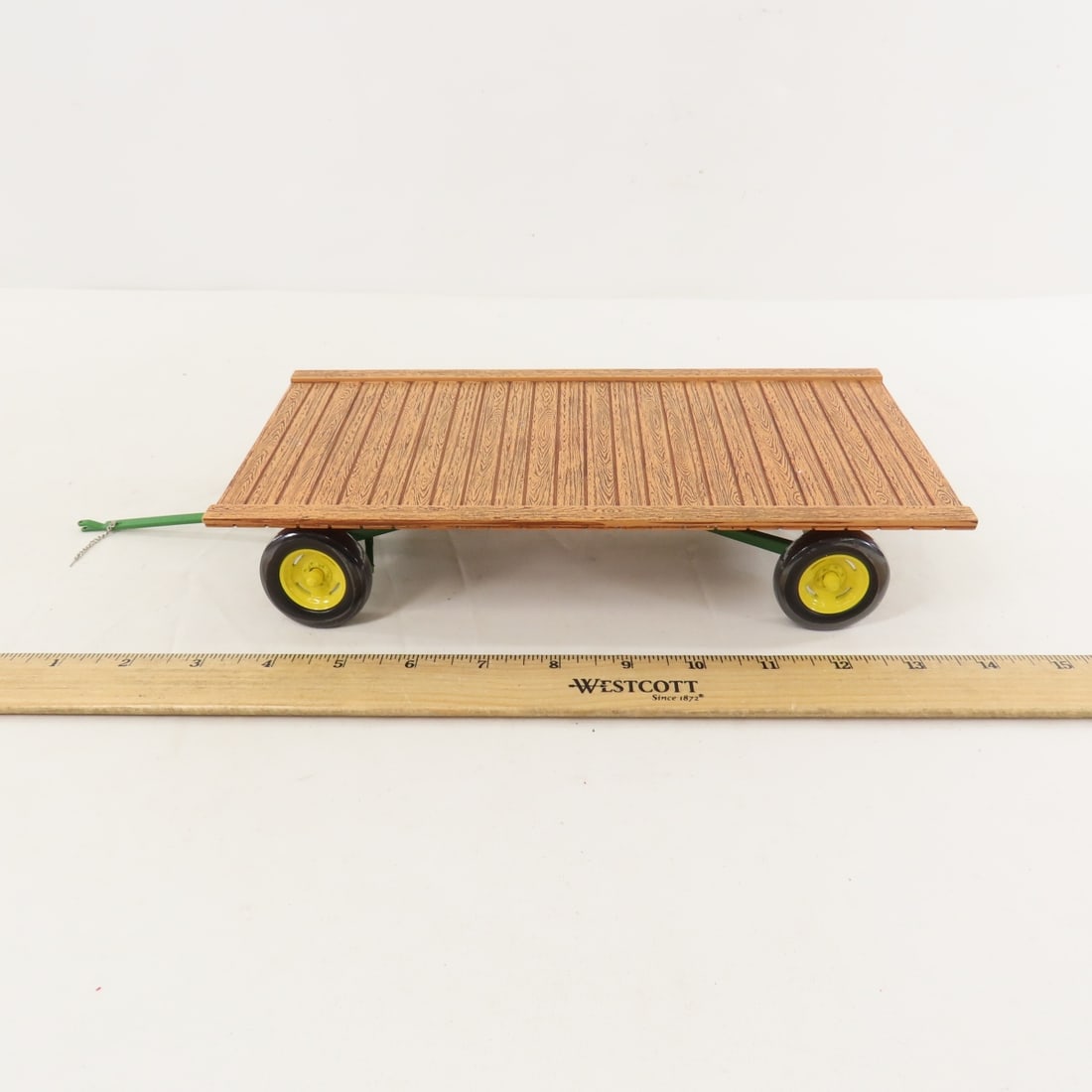 Precision Classic John Deere Hay Wagon in Box - 3