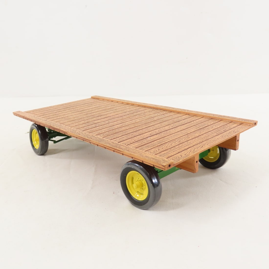 Precision Classic John Deere Hay Wagon in Box - 4