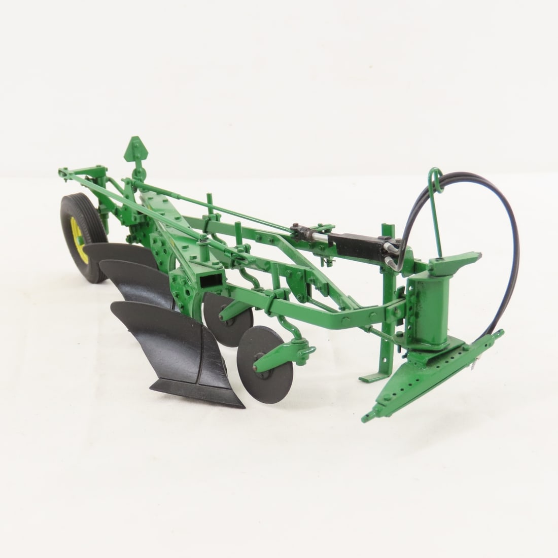 2 Scratch Built John Deere Plows- 145A 3 & 4 Plows - 19