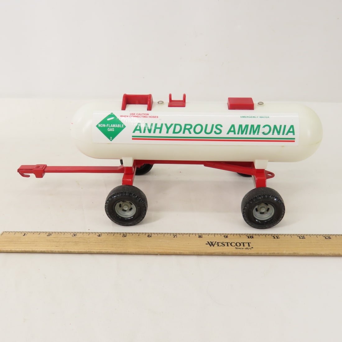 Blade, ERTL Ammonia Tank & Custom Grain Wagon - 3