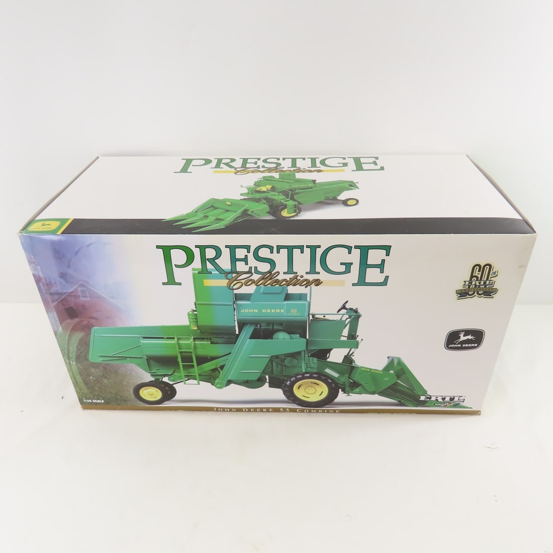 ERTL Britains 1:16 John Deere Prestige 55 Combine - 16