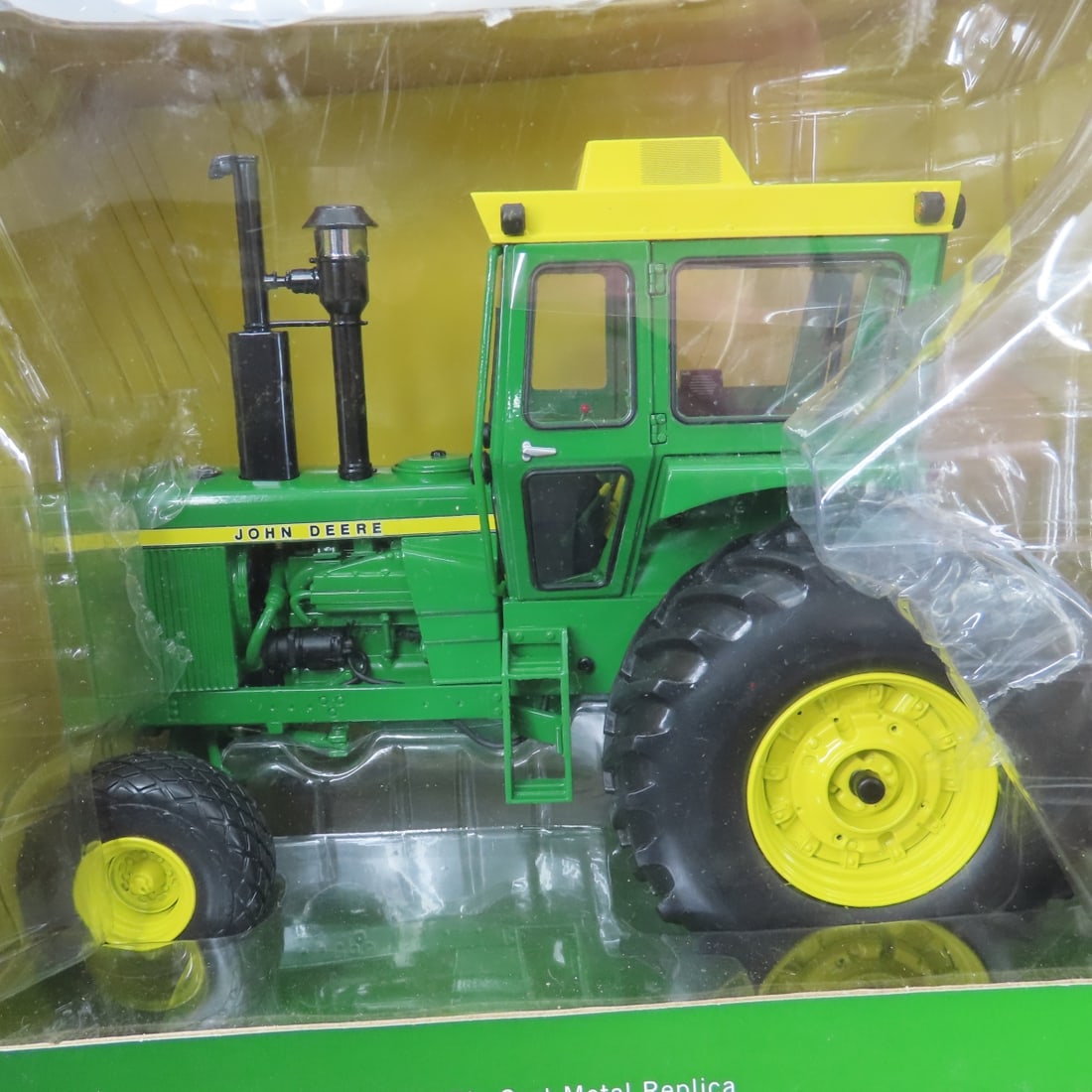 ERTL John Deere Precision Elite 6030 Tractor - 11