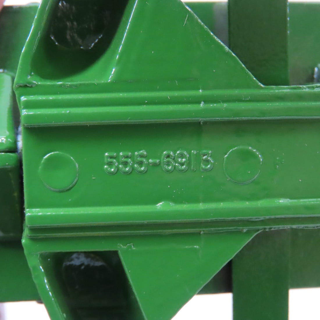 ERTL 1:16 Scale Series II John Deere 5020 Diesel - 14