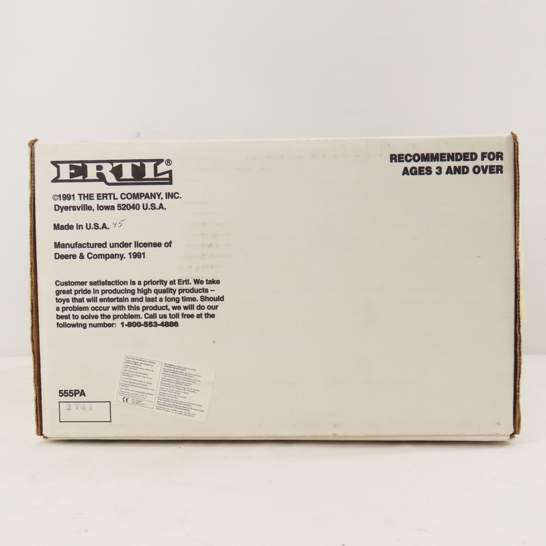 ERTL 1:16 Scale Series II John Deere 5020 Diesel - 19