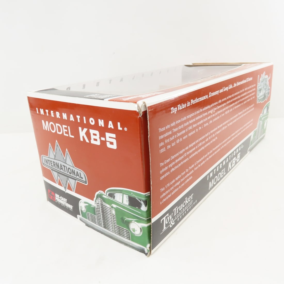 Toy Trucker International Model KB-5 1:16 Truck - 6