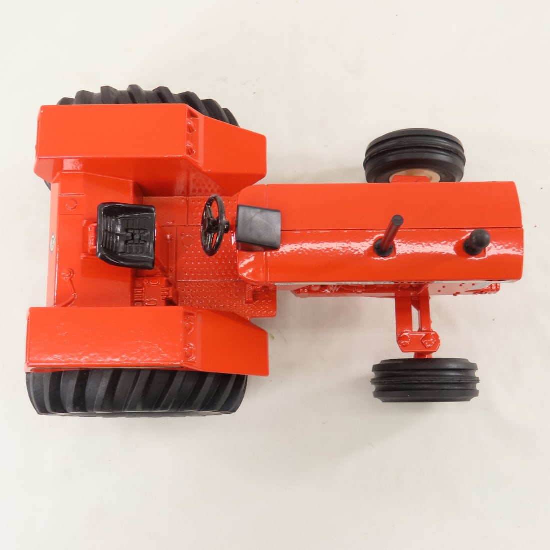 ERTL Special Edition Allis Chalmers D-21 Tractor - 10