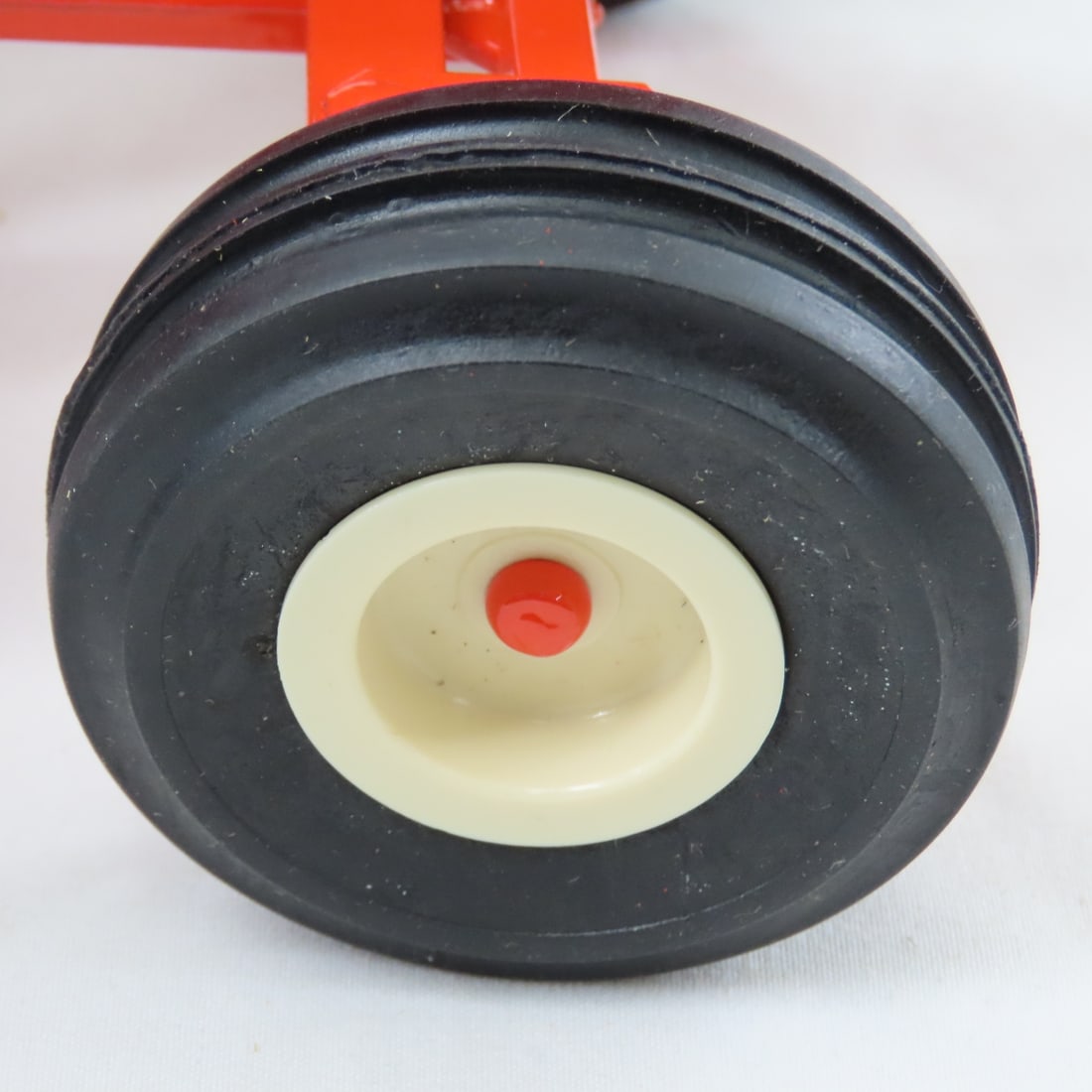 ERTL Special Edition Allis Chalmers D-21 Tractor - 14