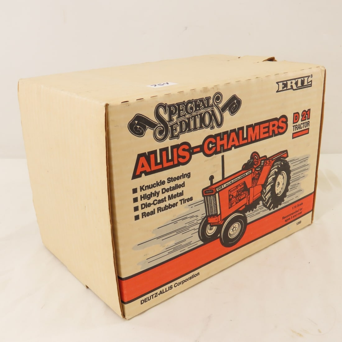 ERTL Special Edition Allis Chalmers D-21 Tractor - 16