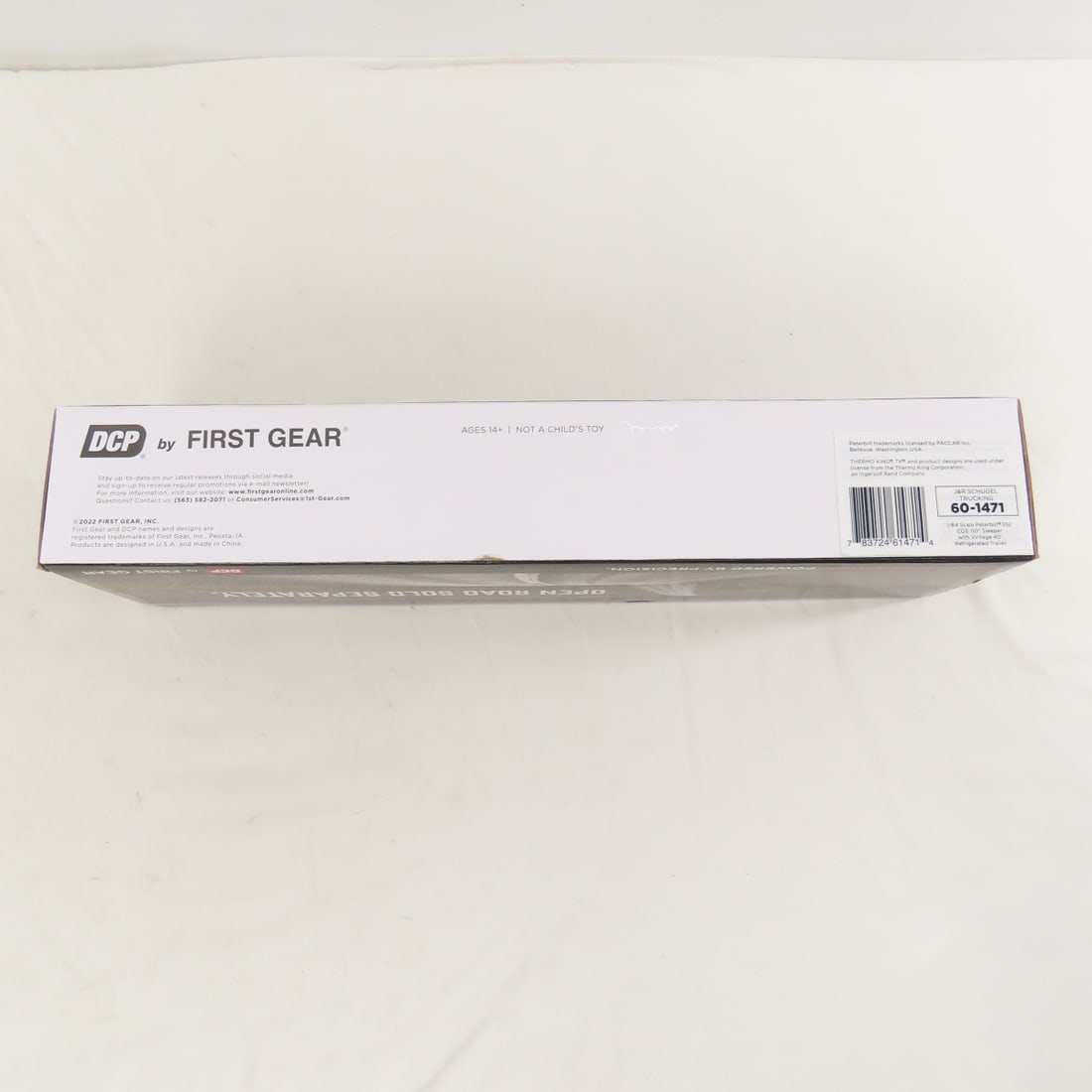 DCP First Gear 1:64 Scale Peterbilt 352 Sleeper - 10