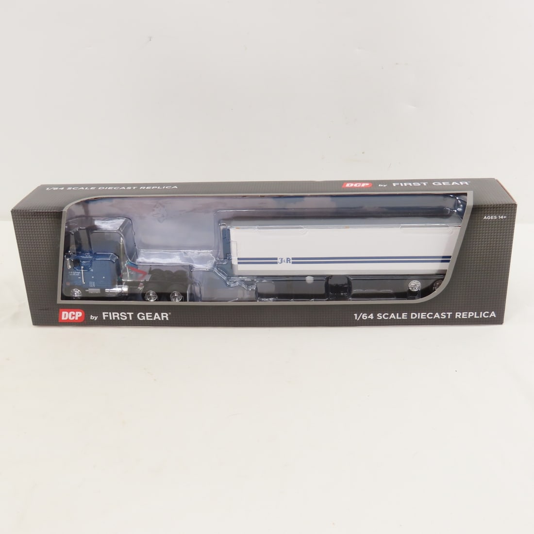 DCP First Gear 1:64 Scale Peterbilt 352 Sleeper (1 of 11)
