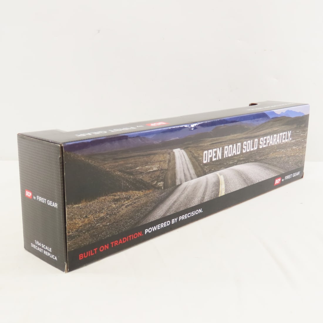 DCP First Gear 1:64 Scale Peterbilt 352 Sleeper - 6