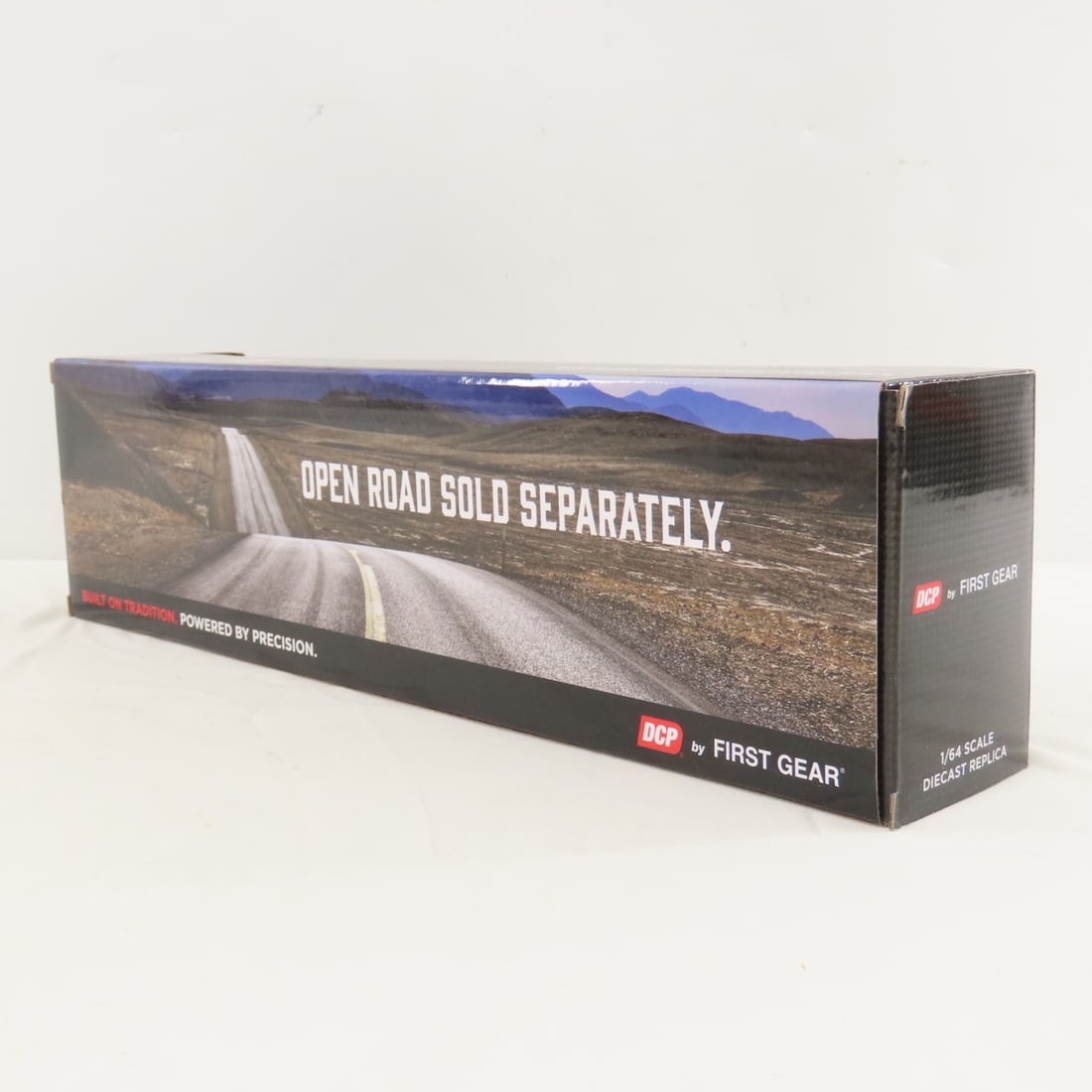 DCP First Gear 1:64 Scale Peterbilt 359 Sleeper - 4