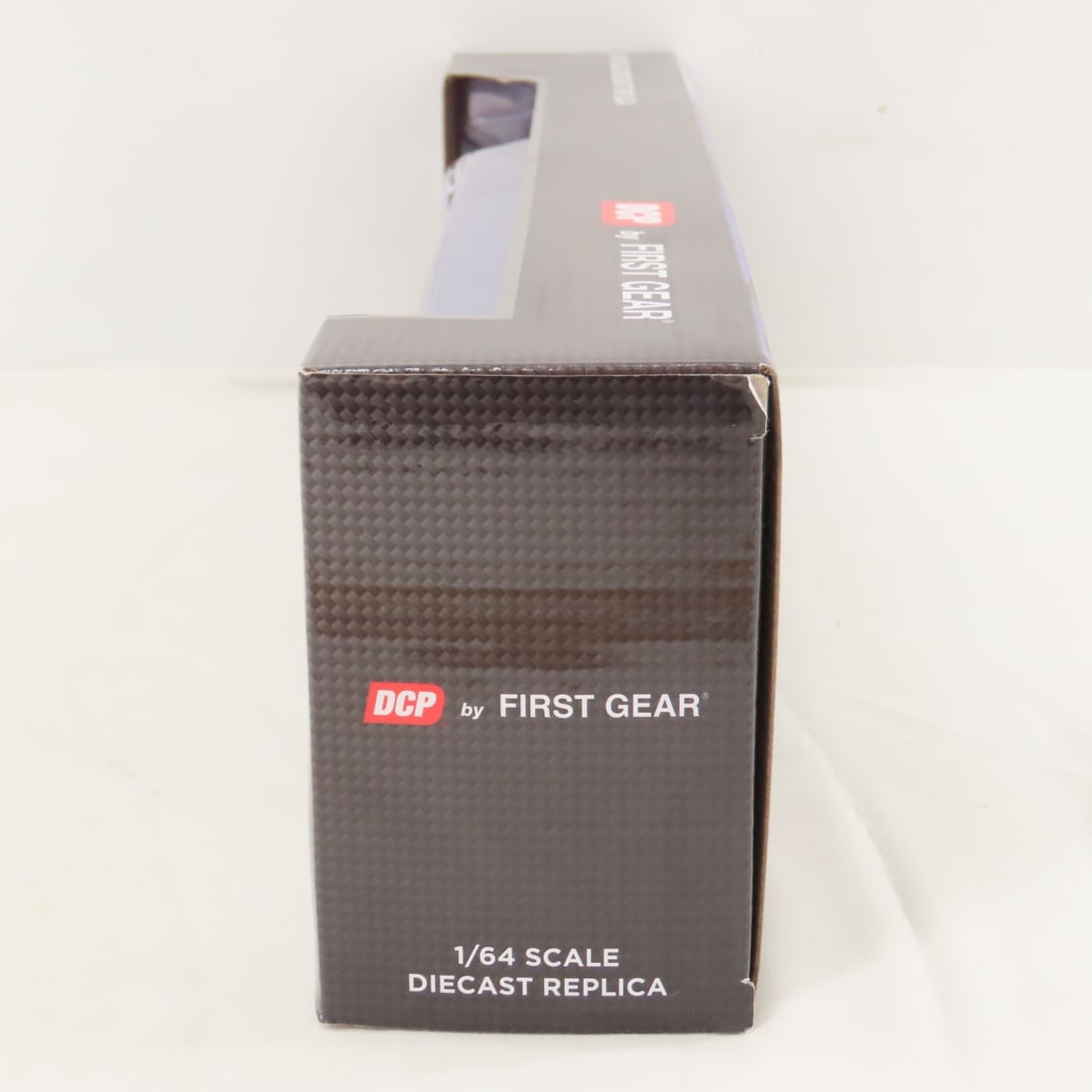 DCP First Gear 1:64 Scale Peterbilt 389 Trailer - 7