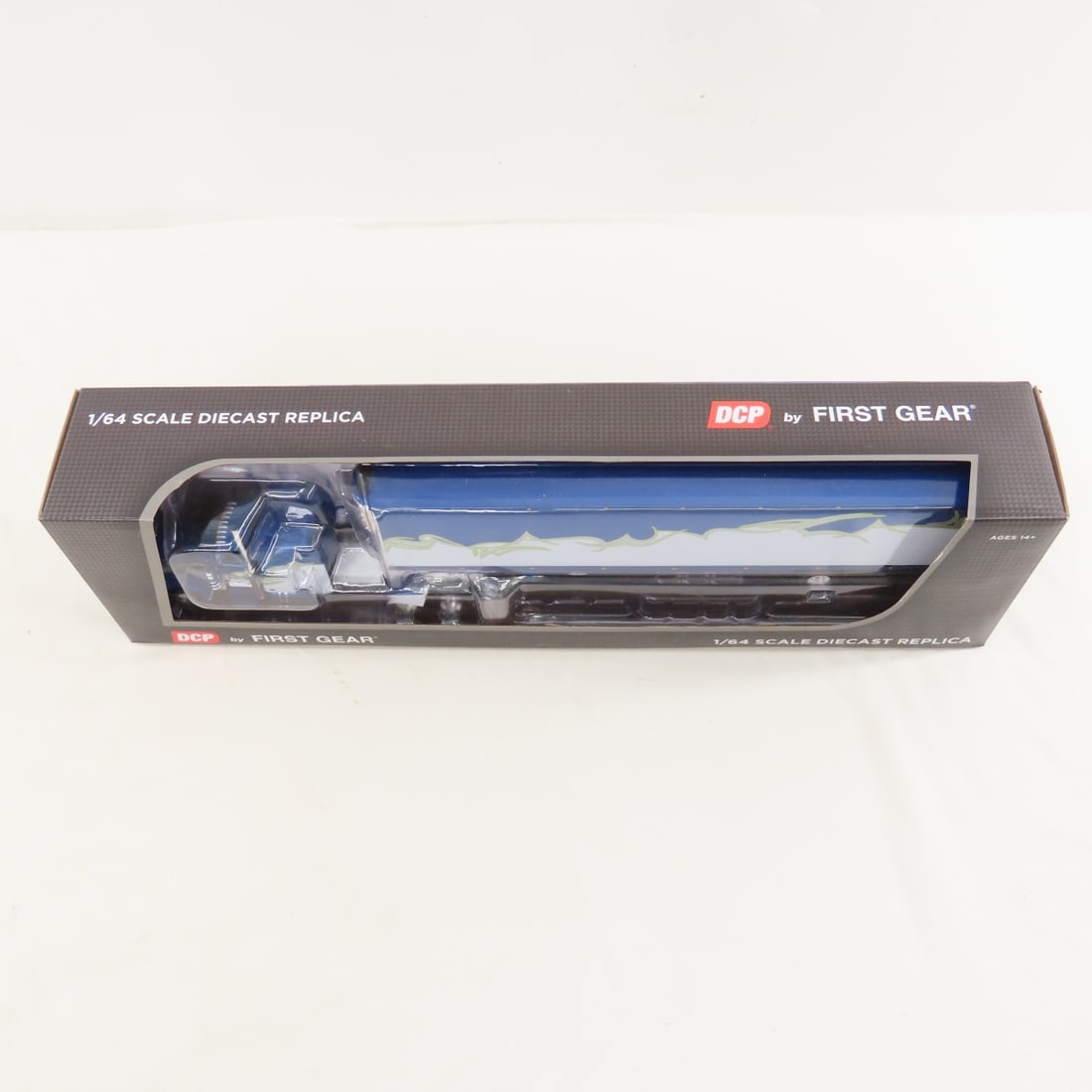 DCP First Gear 1:64 Scale Peterbilt 389 Trailer - 9