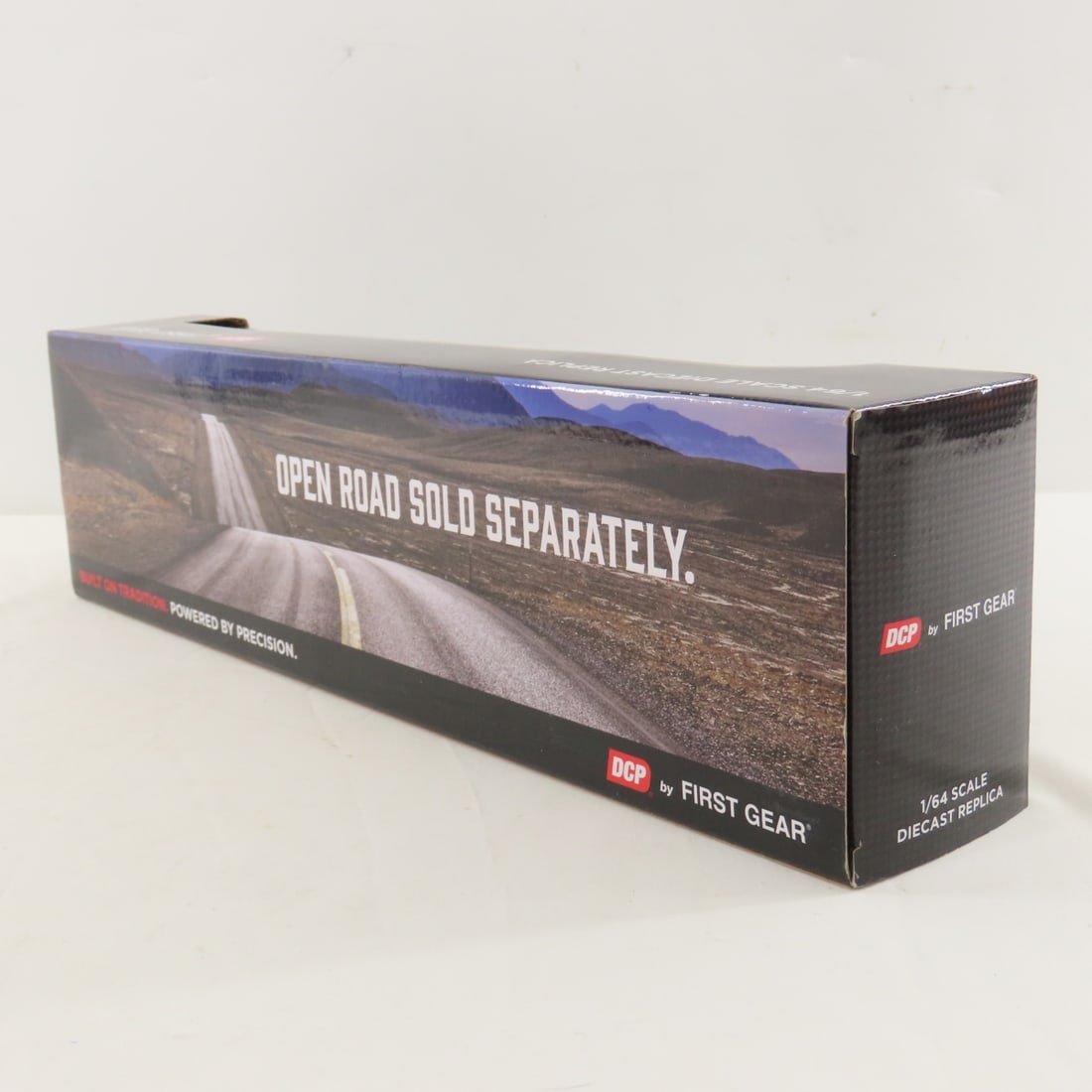 DCP First Gear 1:64 Scale Peterbilt 359 Sleeper - 4
