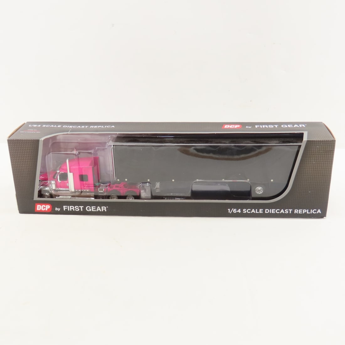 DCP First Gear 1:64 Scale Peterbilt Intl Lonestar (1 of 11)