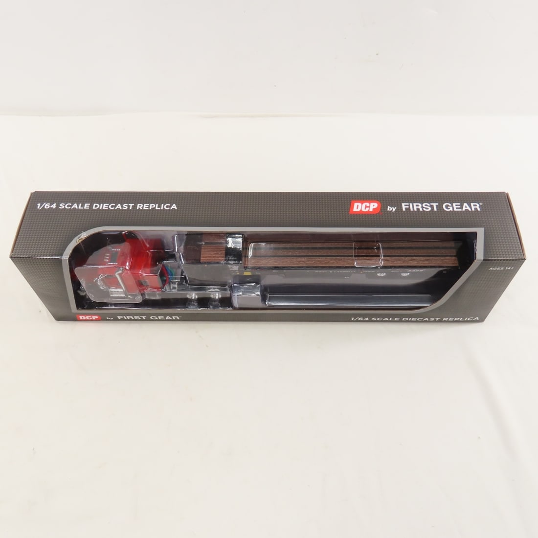 DCP First Gear 1:64 Scale Kenworth W900L Sleeper - 9
