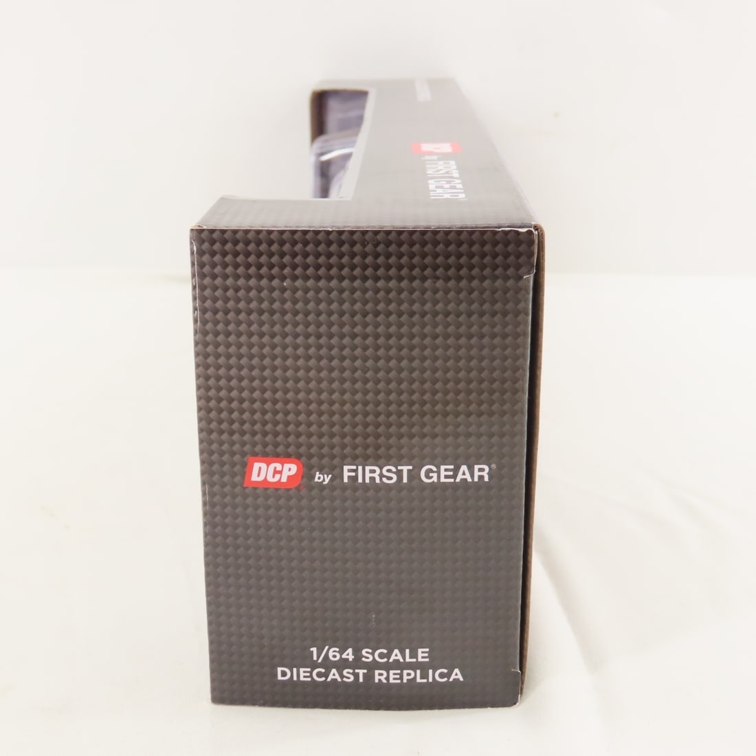 DCP First Gear 1:64 Scale White Western Star 4900 - 7