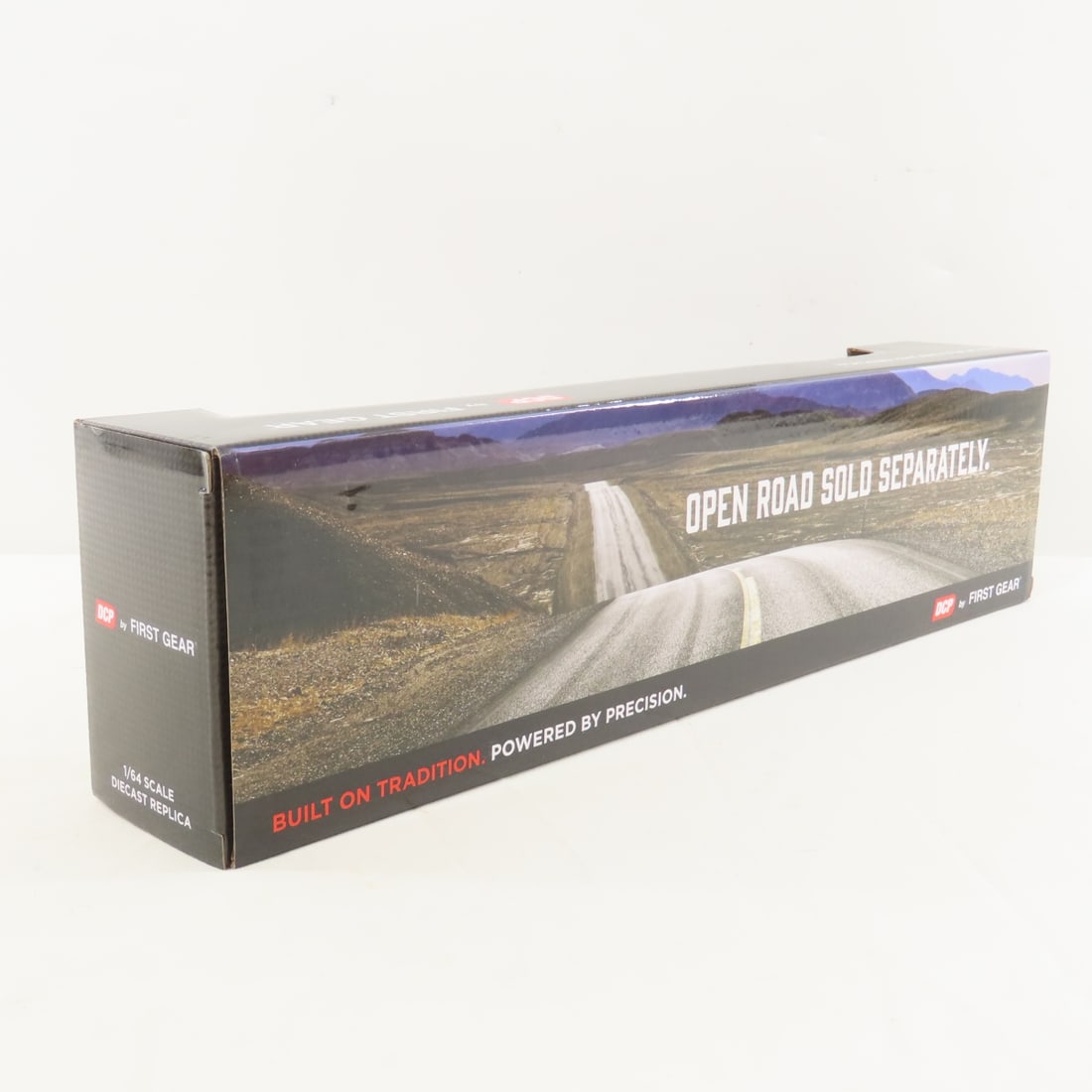 DCP First Gear 1:64 Scale Ford LTL-9000 Aerodyne - 6