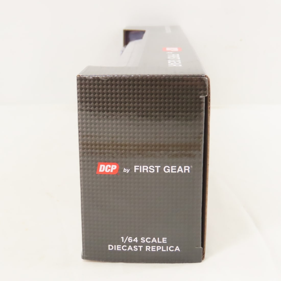 DCP First Gear 1:64 Scale Ford LTL-9000 Aerodyne - 7