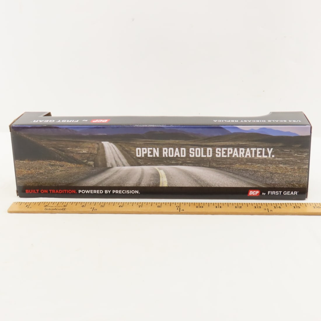 DCP First Gear 1:64 Scale Peterbilt 389 Sleeper - 5