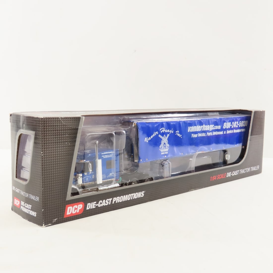 DCP First Gear 1:64 Scale Vander Haag's Lonestar - 2