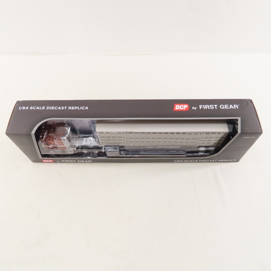 DCP First Gear 1:64 Scale Kenworth K100 Flattop - 9