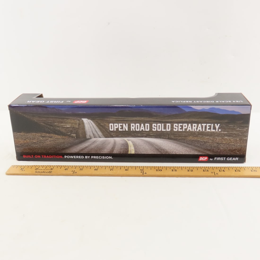 DCP First Gear 1:64 Scale Peterbilt 389 Sleeper - 5