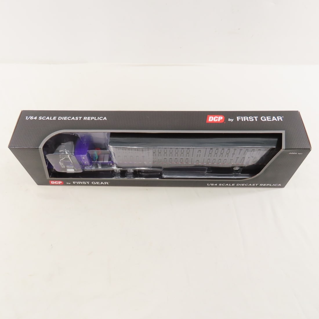 DCP First Gear 1:64 Scale Peterbilt 389 Sleeper - 9