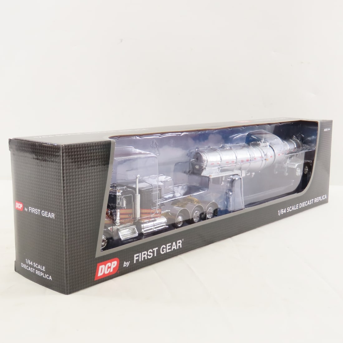 DCP First Gear 1:64 Scale Kenworth W900L Flattop - 2