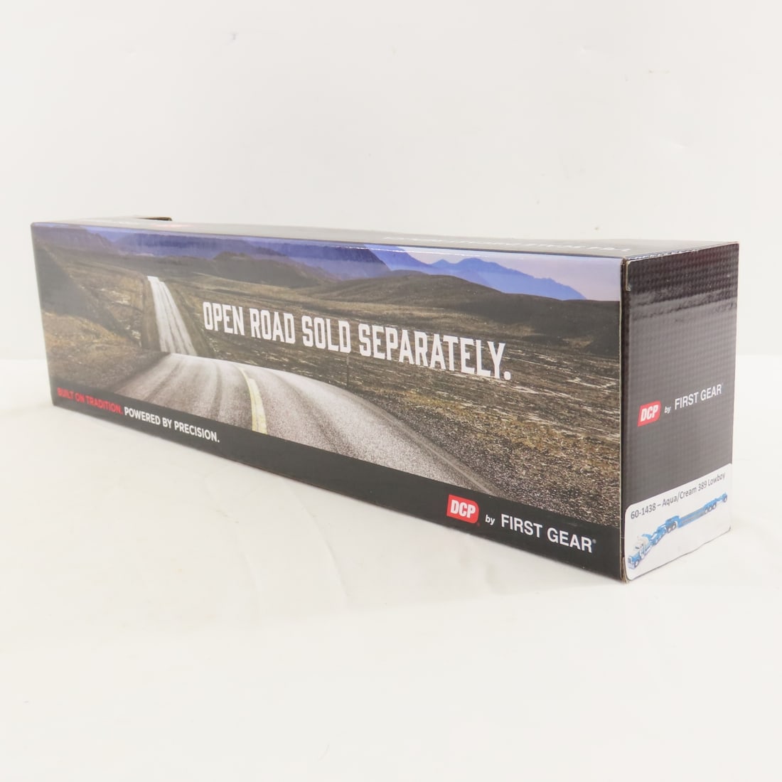DCP First Gear 1:64 Scale Peterbilt 389 Sleeper - 4