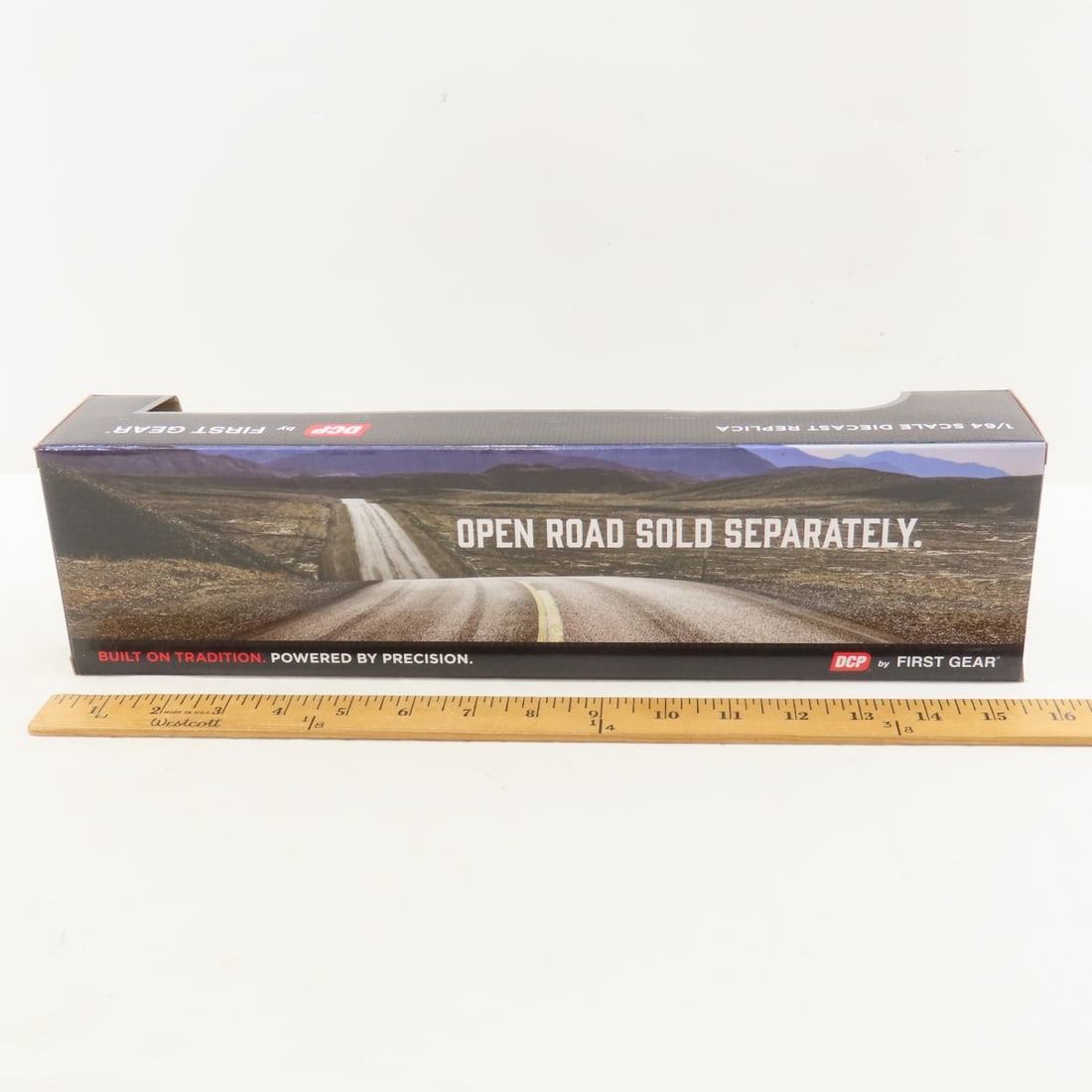 DCP First Gear 1:64 Scale Peterbilt 389 Sleeper - 5