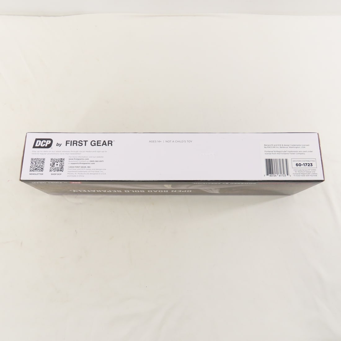 DCP First Gear 1:64 Scale Kenworth W990 Sleeper - 10