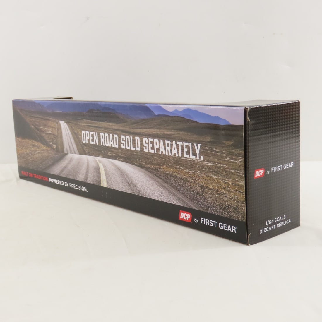 DCP First Gear 1:64 Scale Kenworth W990 Sleeper - 4
