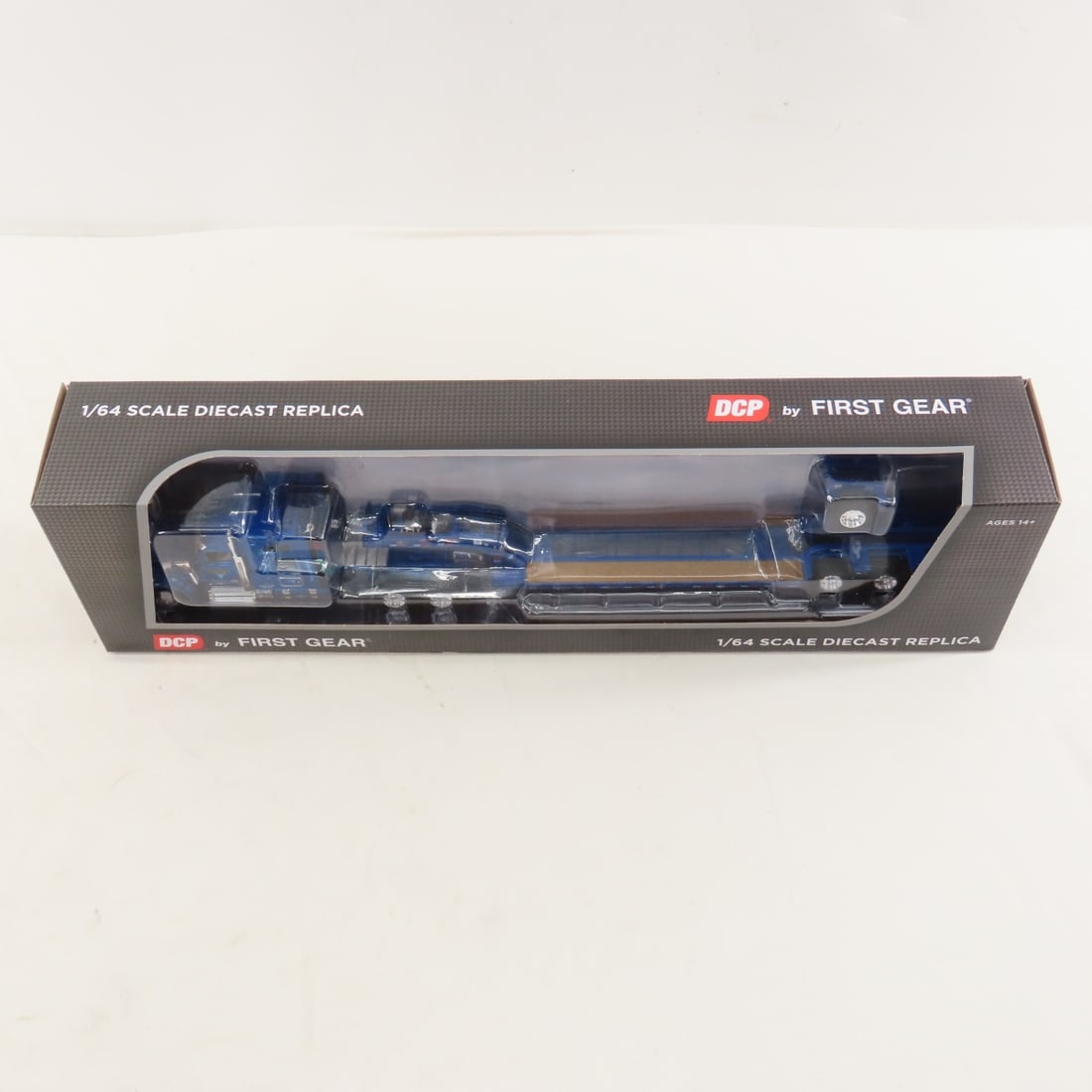 DCP First Gear 1:64 Scale Kenworth W990 Sleeper - 9