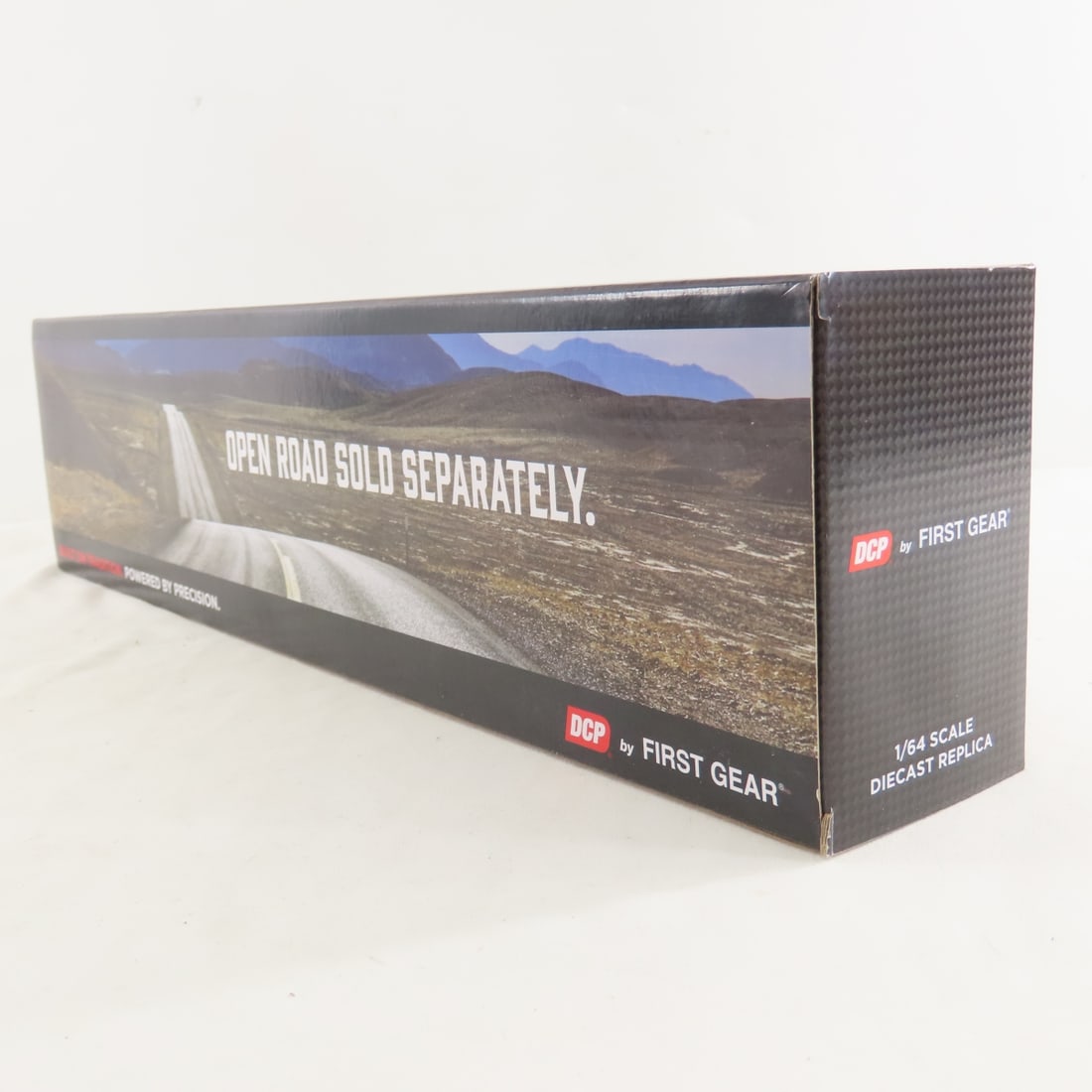 DCP First Gear 1:64 Scale Peterbilt 379 w/Trailer - 4