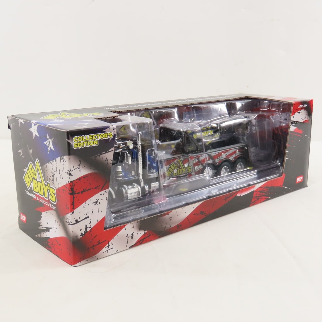 DCP First Gear 1:64 Peterbilt 1150 Rotator Wrecker - 2