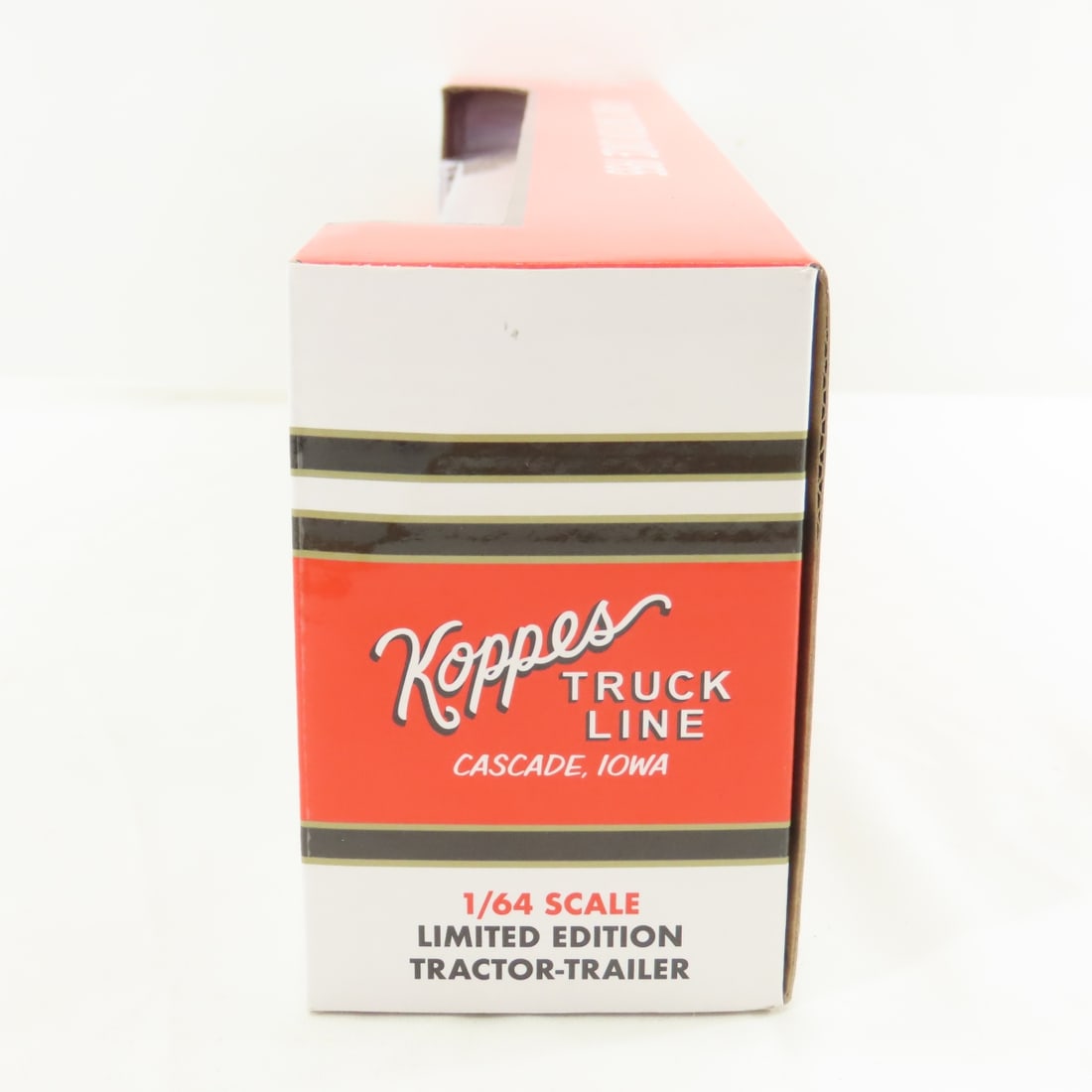 DCP First Gear 1:64 Kenworth Koppes K100 w/Trailer - 7