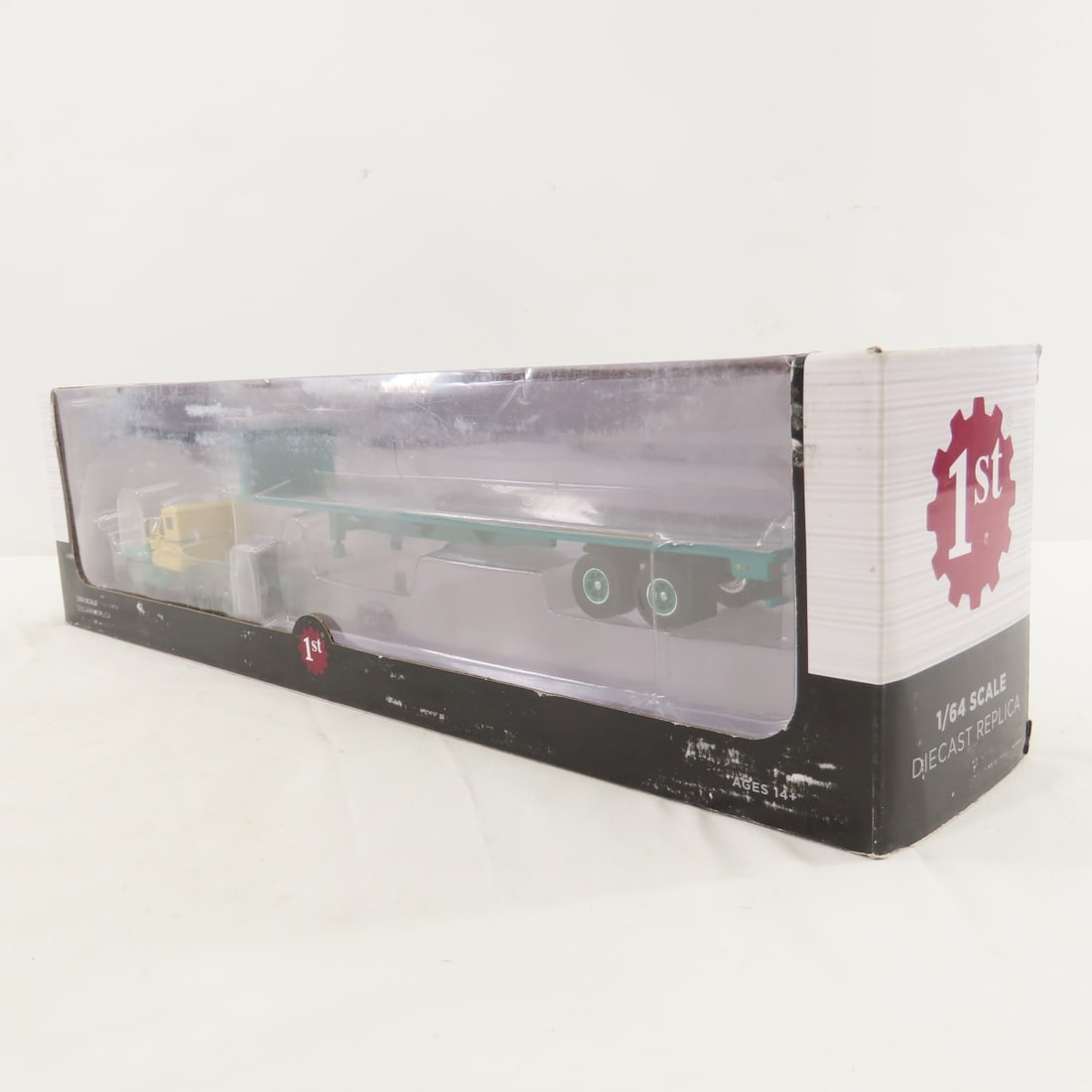 DCP First Gear 1:64 Mack B61 & Flatbed Trailer - 8