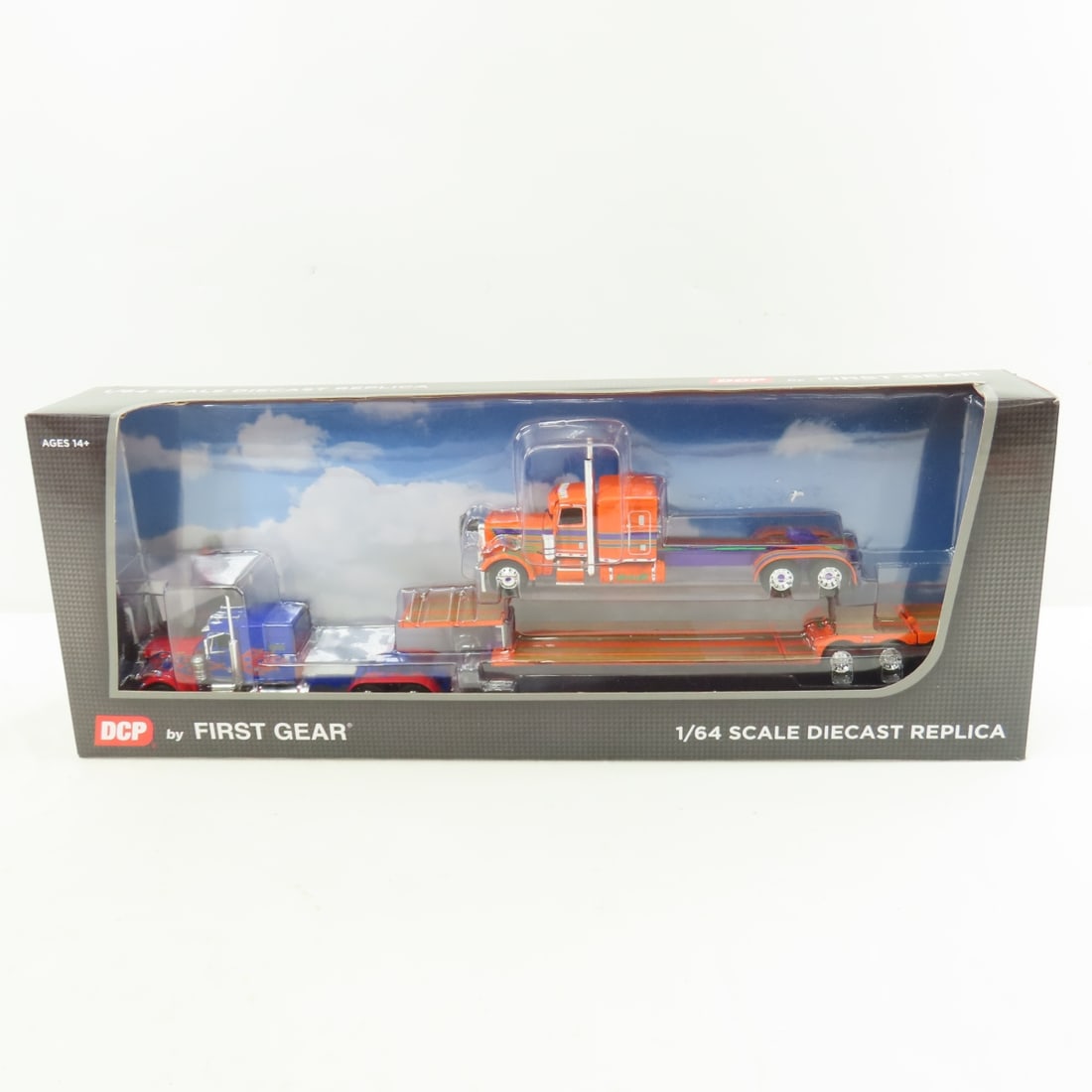 DCP First Gear 1:64 Peterbilt 389 with Sleeper: DCP First Gear 1:64 Peterbilt 389 with Sleeper - Sadie Rae 60-2140 1/64 Scale Peterbilt Model 389 w/63" Flattop Sleeper Bunk & Fontaine Renegade Lowboy Trailer w/Flip Axle & Peterbilt Model 359 w/60" 