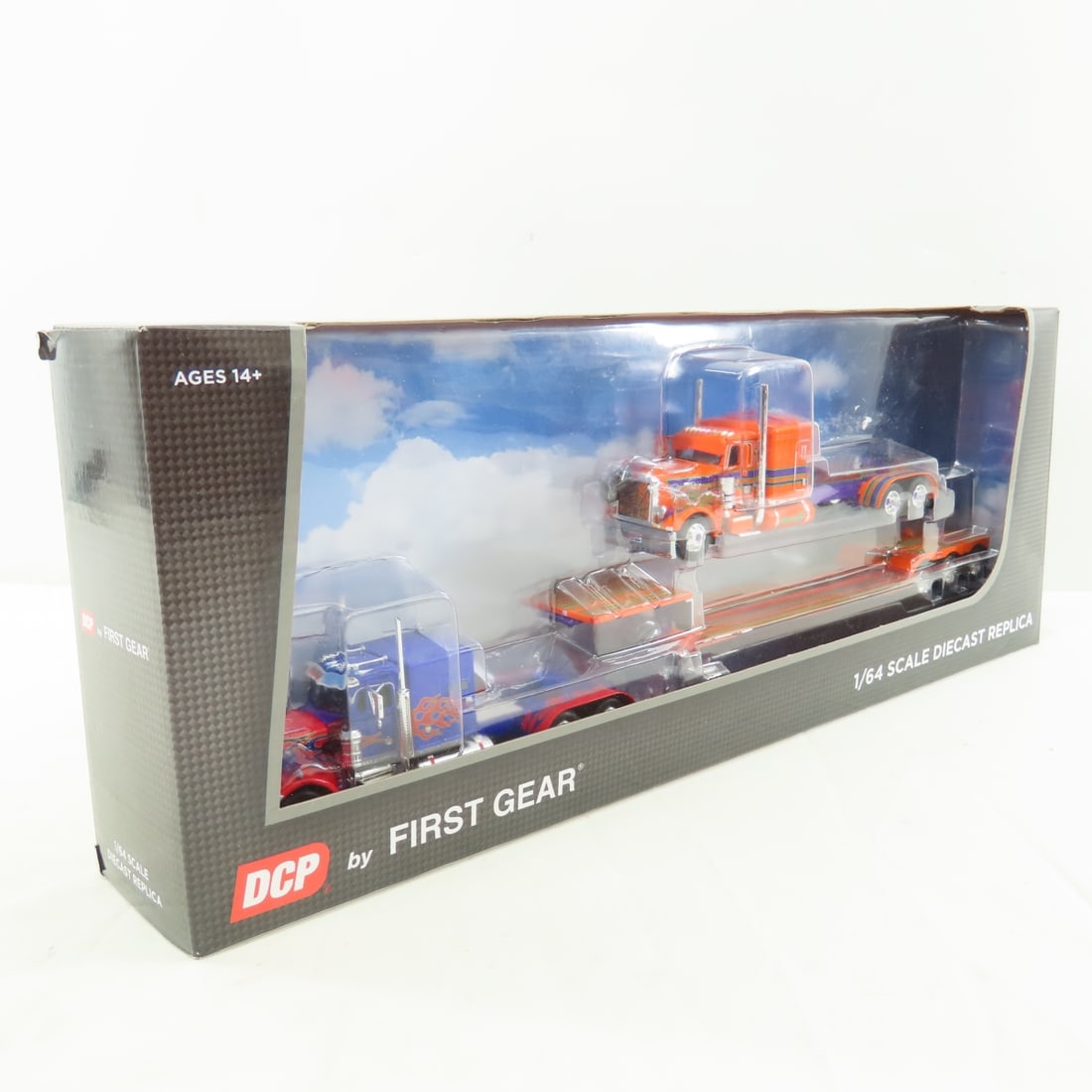 DCP First Gear 1:64 Peterbilt 389 with Sleeper - 2