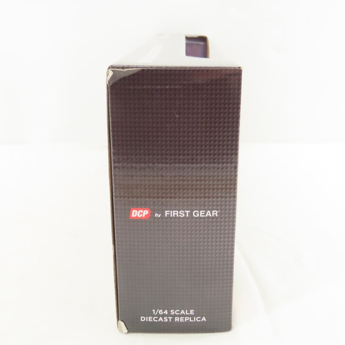 DCP First Gear 1:64 Peterbilt 389 with Sleeper - 3
