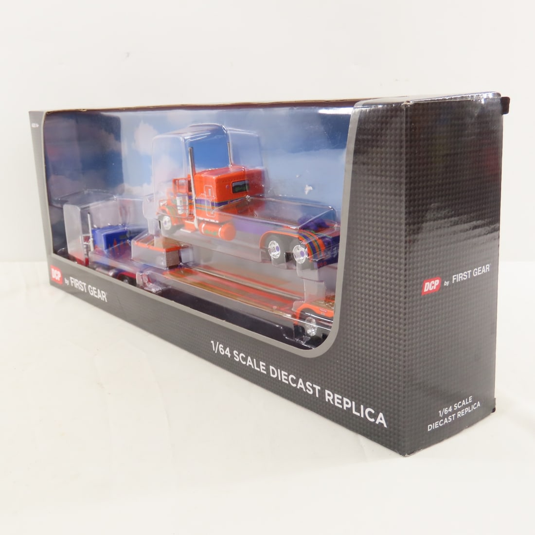 DCP First Gear 1:64 Peterbilt 389 with Sleeper - 8